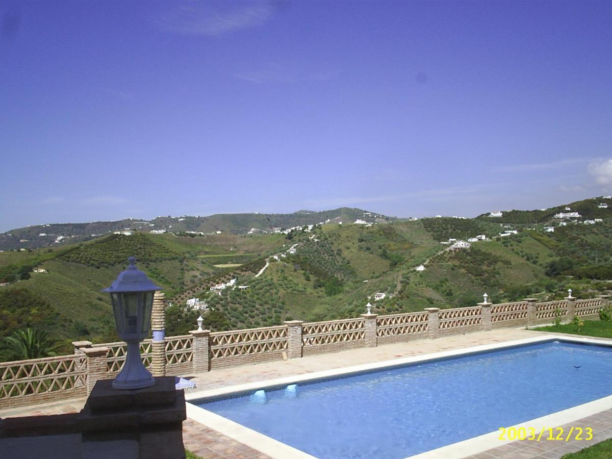 Atico Frigiliana Apartment Luaran gambar